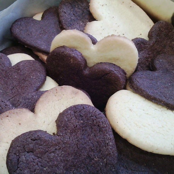 Biscuits coeur vanille chocolat